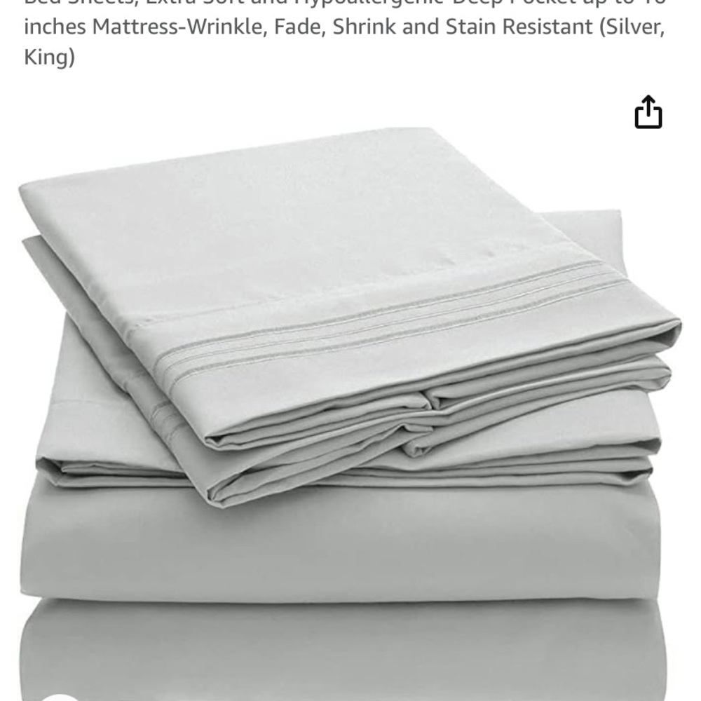King size sheet set. Light gray